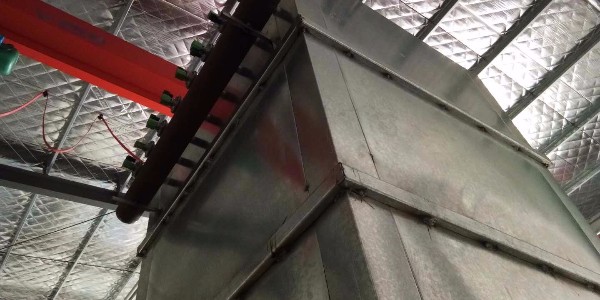 無(wú)錫耀先布袋除塵器去除空氣塵土效果好，用了車間不戴口罩！